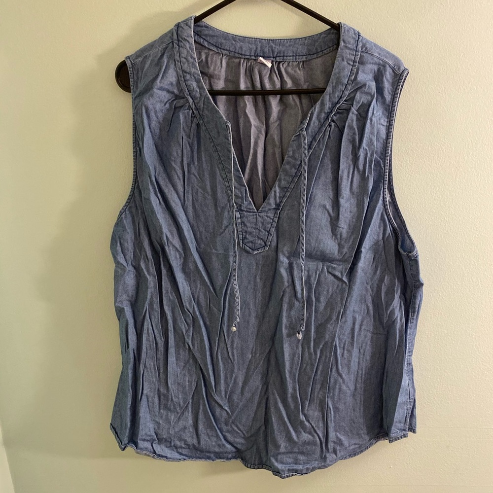 Old Navy Sleeveless top